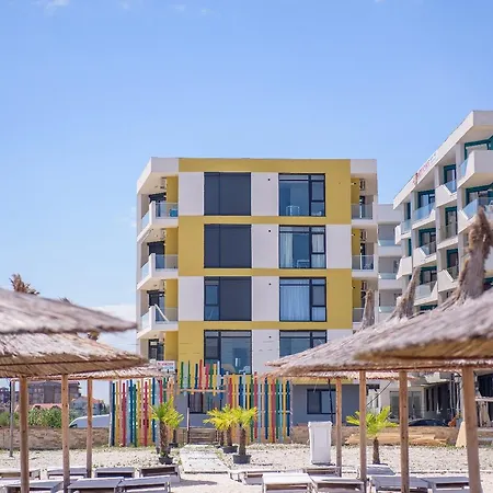 Constantinos Mamaia Nord * Navodari